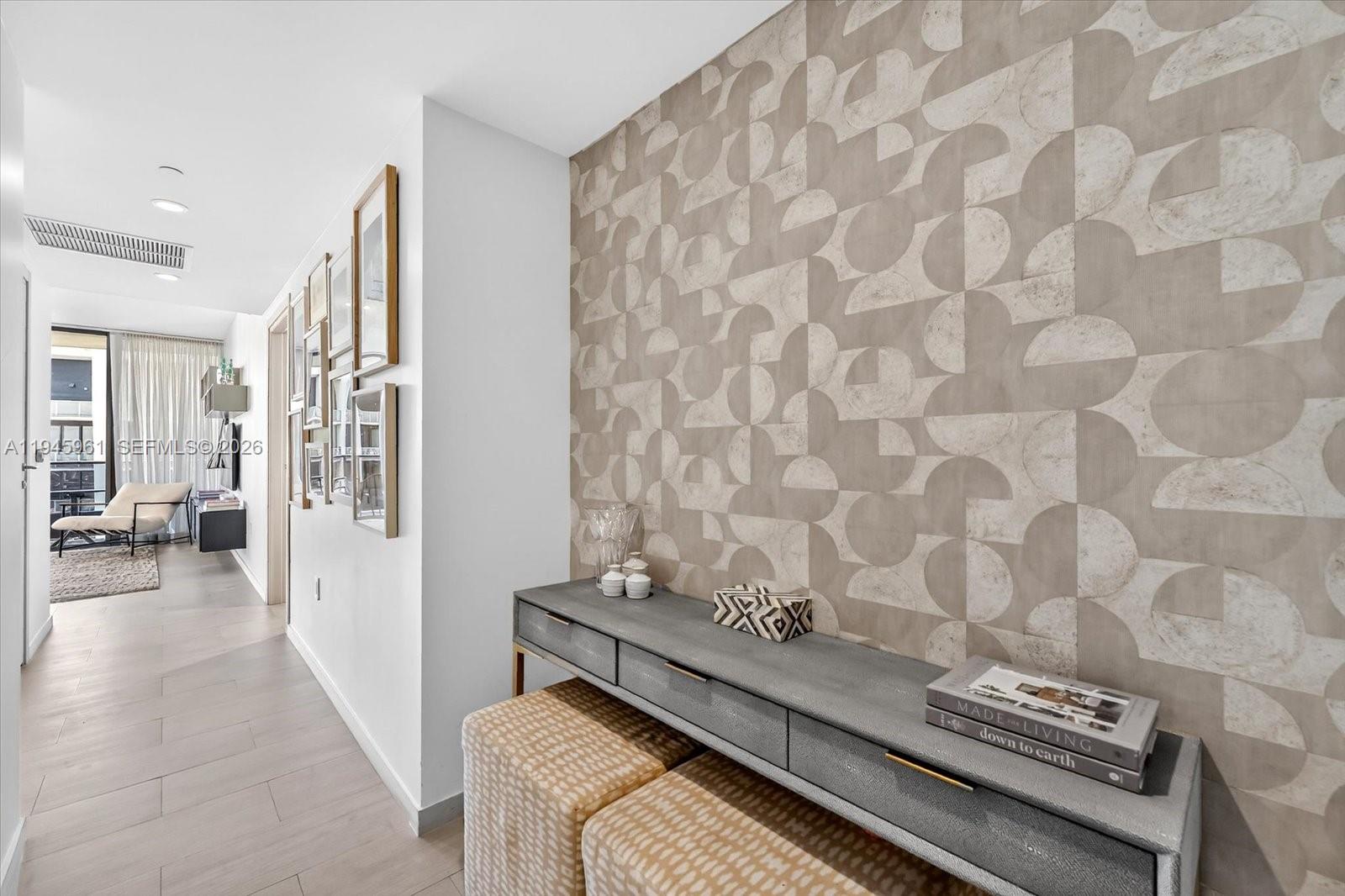 1000 Brickell Plz #4809 Miami, FL 33131