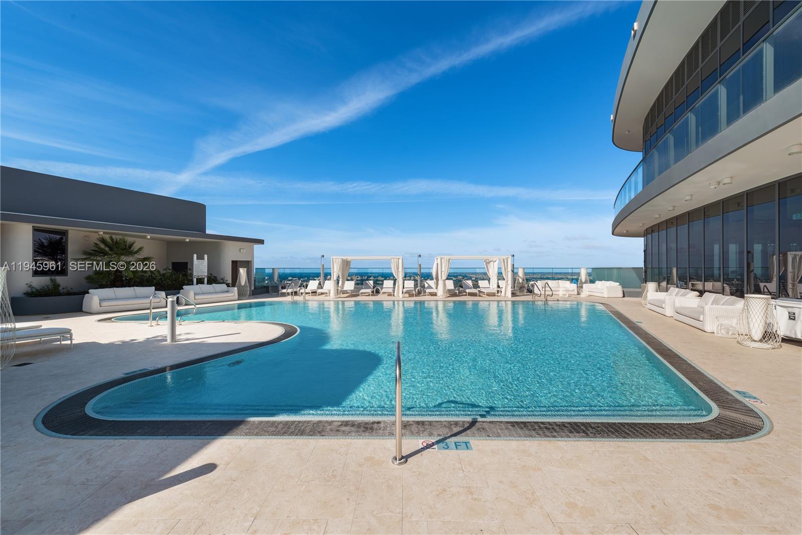 1000 Brickell Plz #4809 Miami, FL 33131