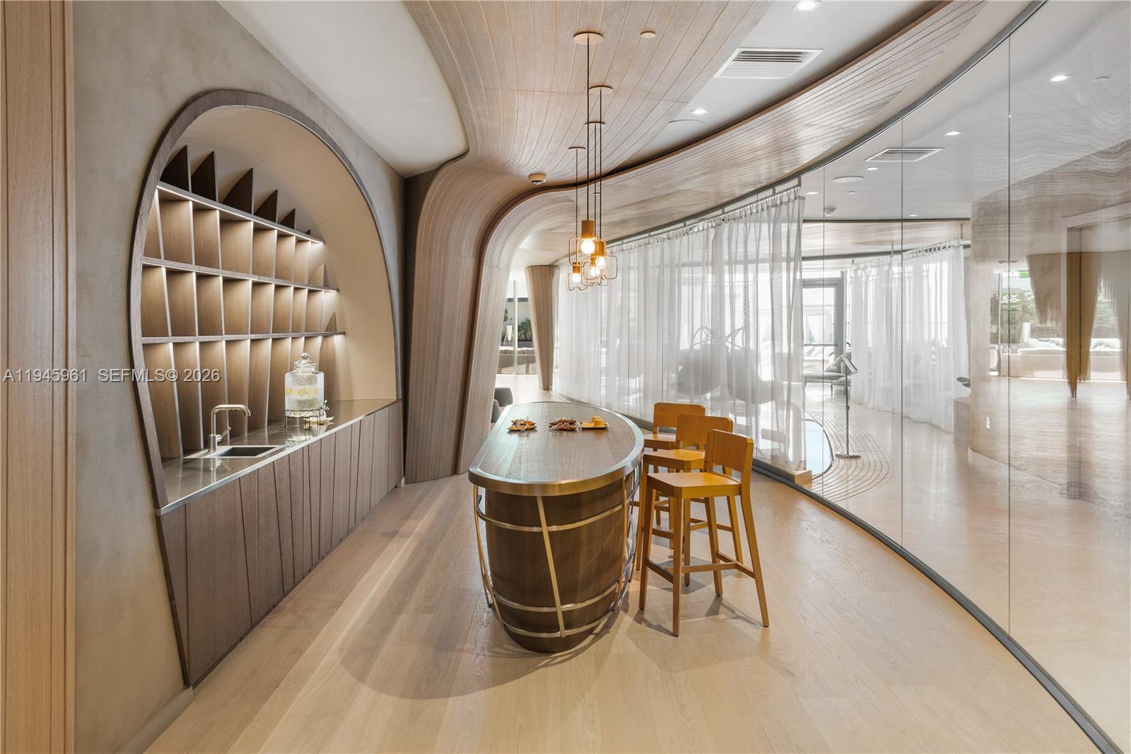 1000 Brickell Plz #4809 Miami, FL 33131