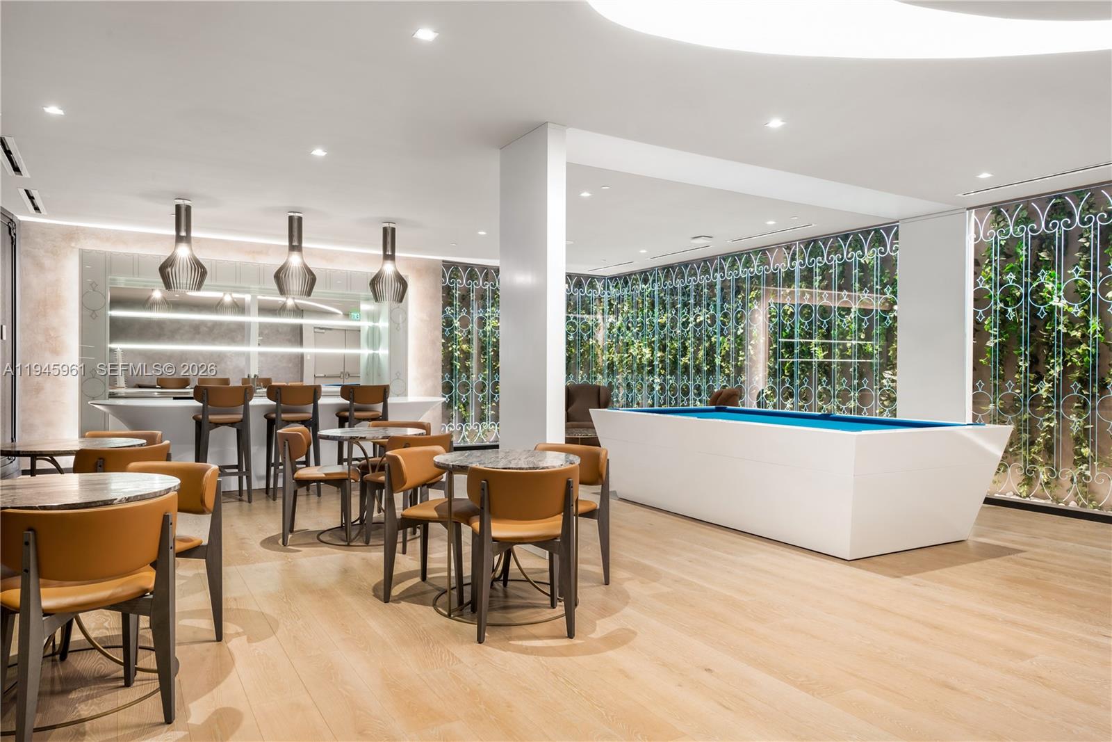 1000 Brickell Plz #4809 Miami, FL 33131