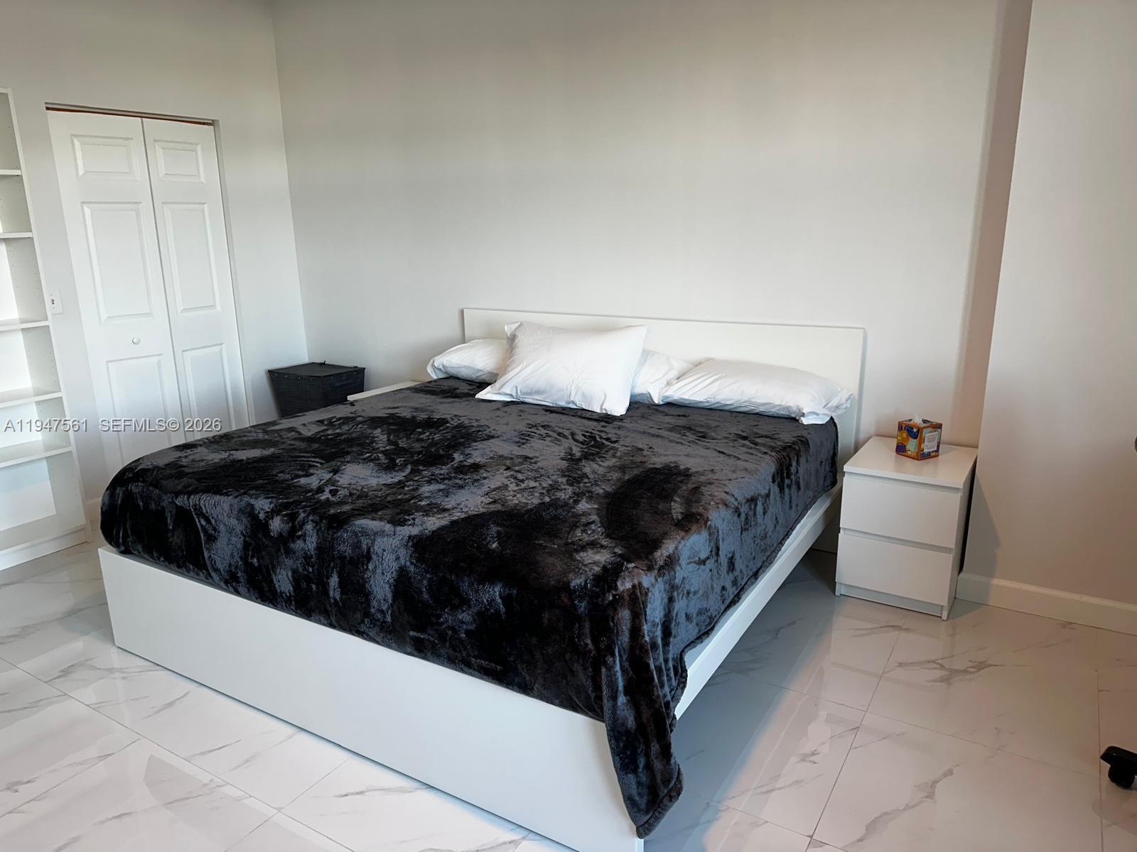 3000 Coral Way #421 Miami, FL 33145