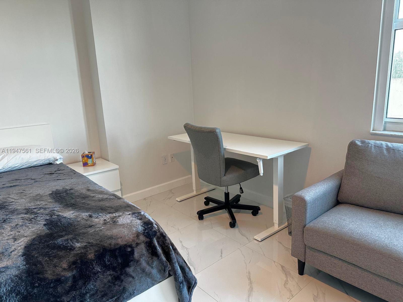 3000 Coral Way #421 Miami, FL 33145