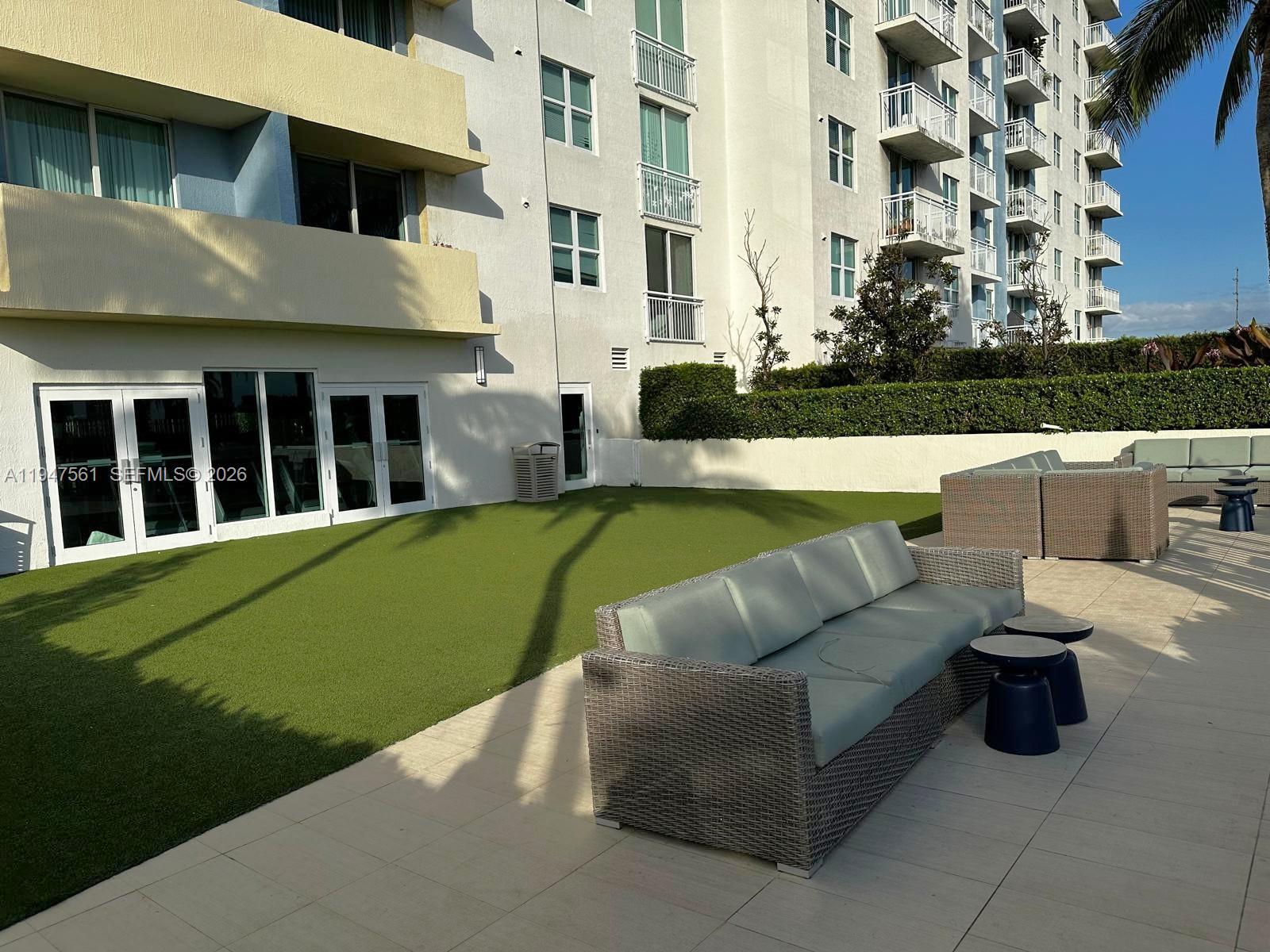 3000 Coral Way #421 Miami, FL 33145