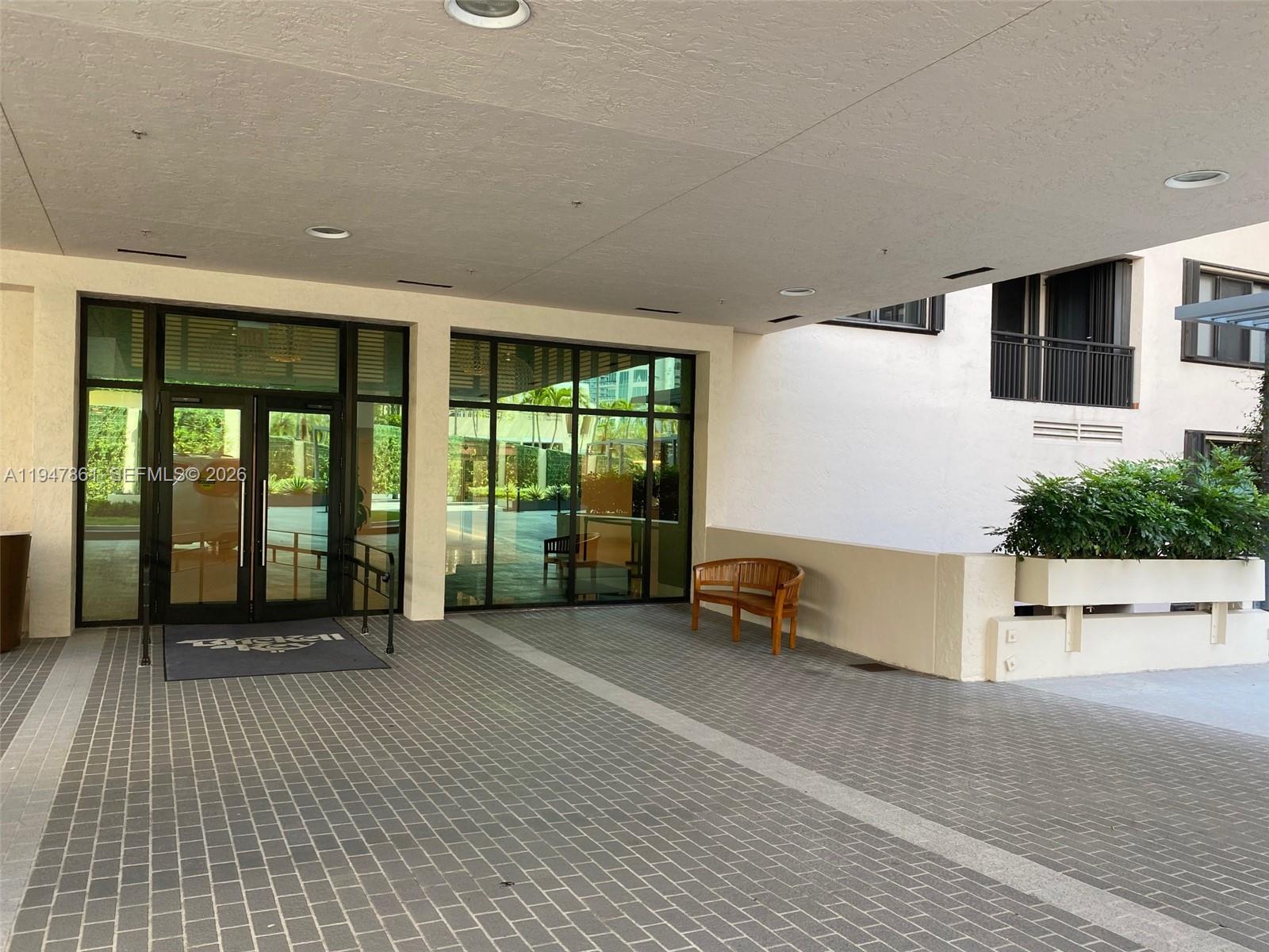 image Brickell Key Ii25