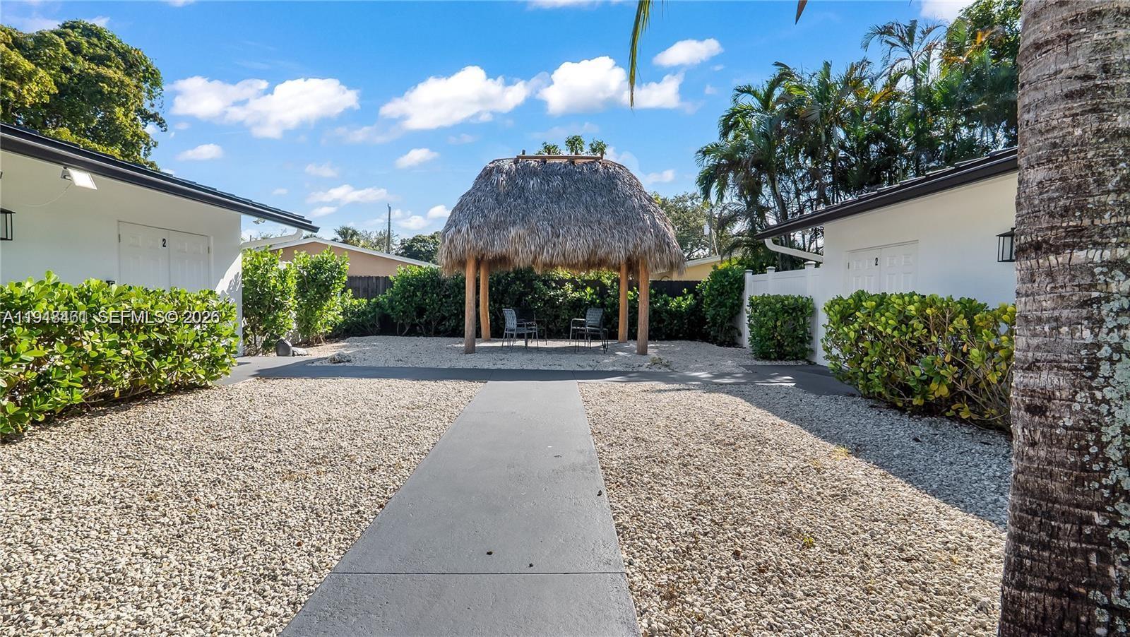 1702 SW 20th St Fort Lauderdale, FL 33315