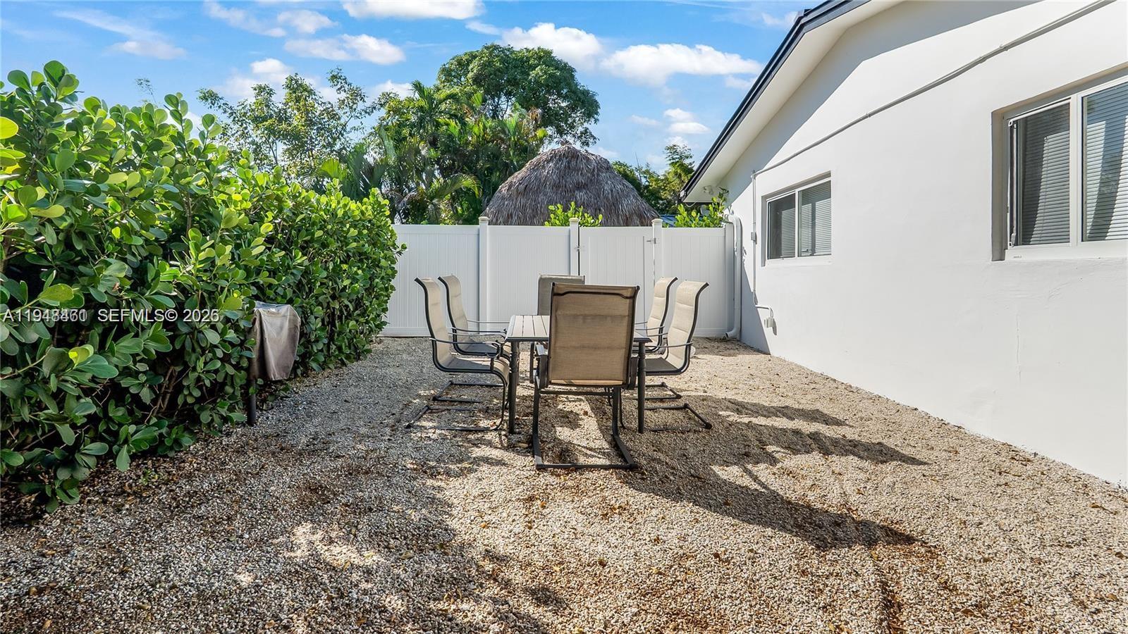 1702 SW 20th St Fort Lauderdale, FL 33315