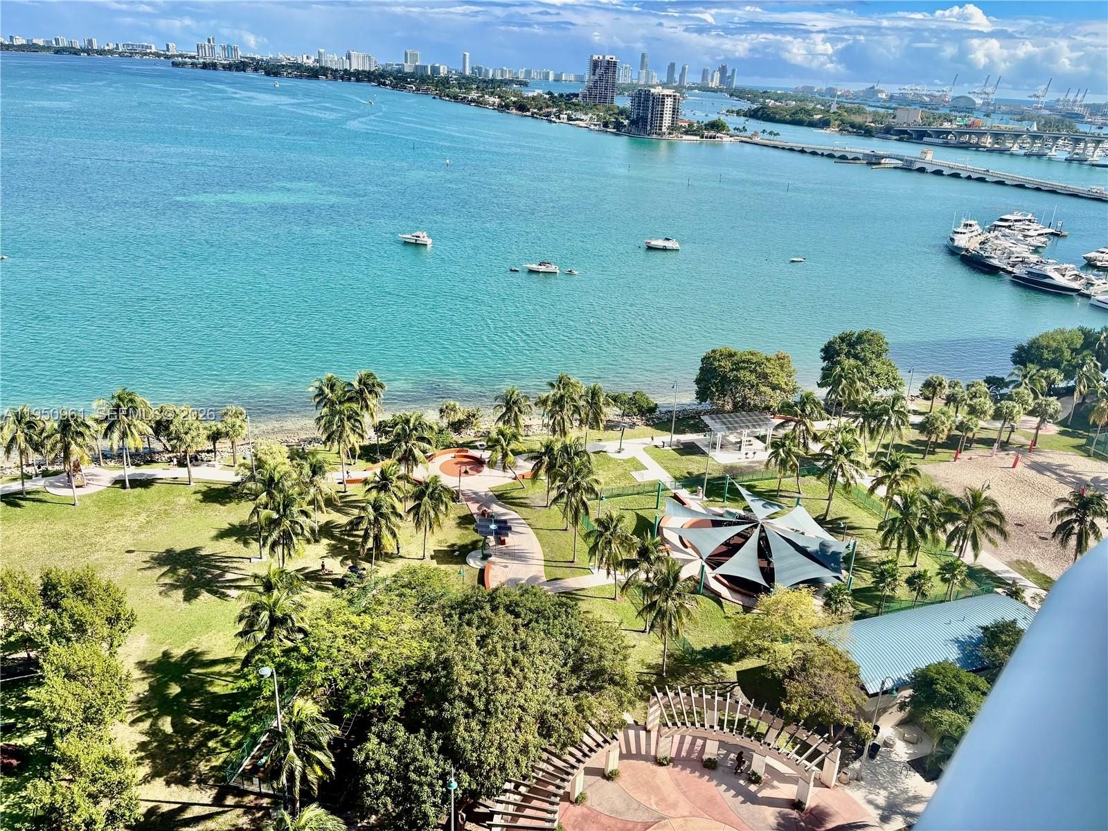 1800 N Bayshore Dr #1801 Miami, FL 33132