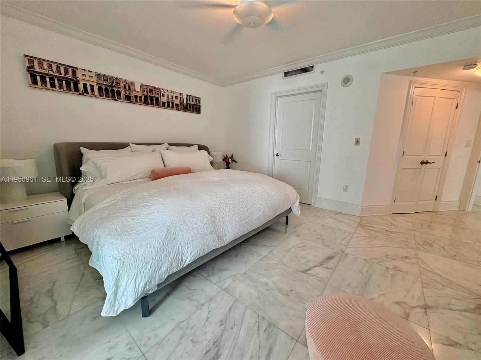 1800 N Bayshore Dr #1801 Miami, FL 33132