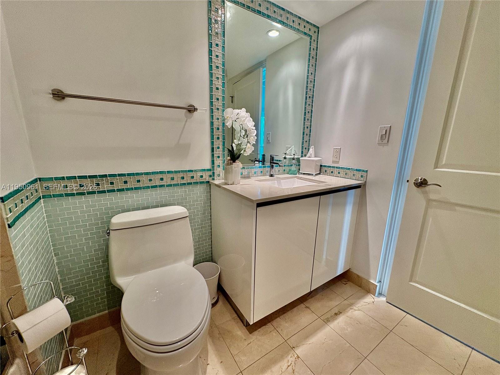 1800 N Bayshore Dr #1801 Miami, FL 33132