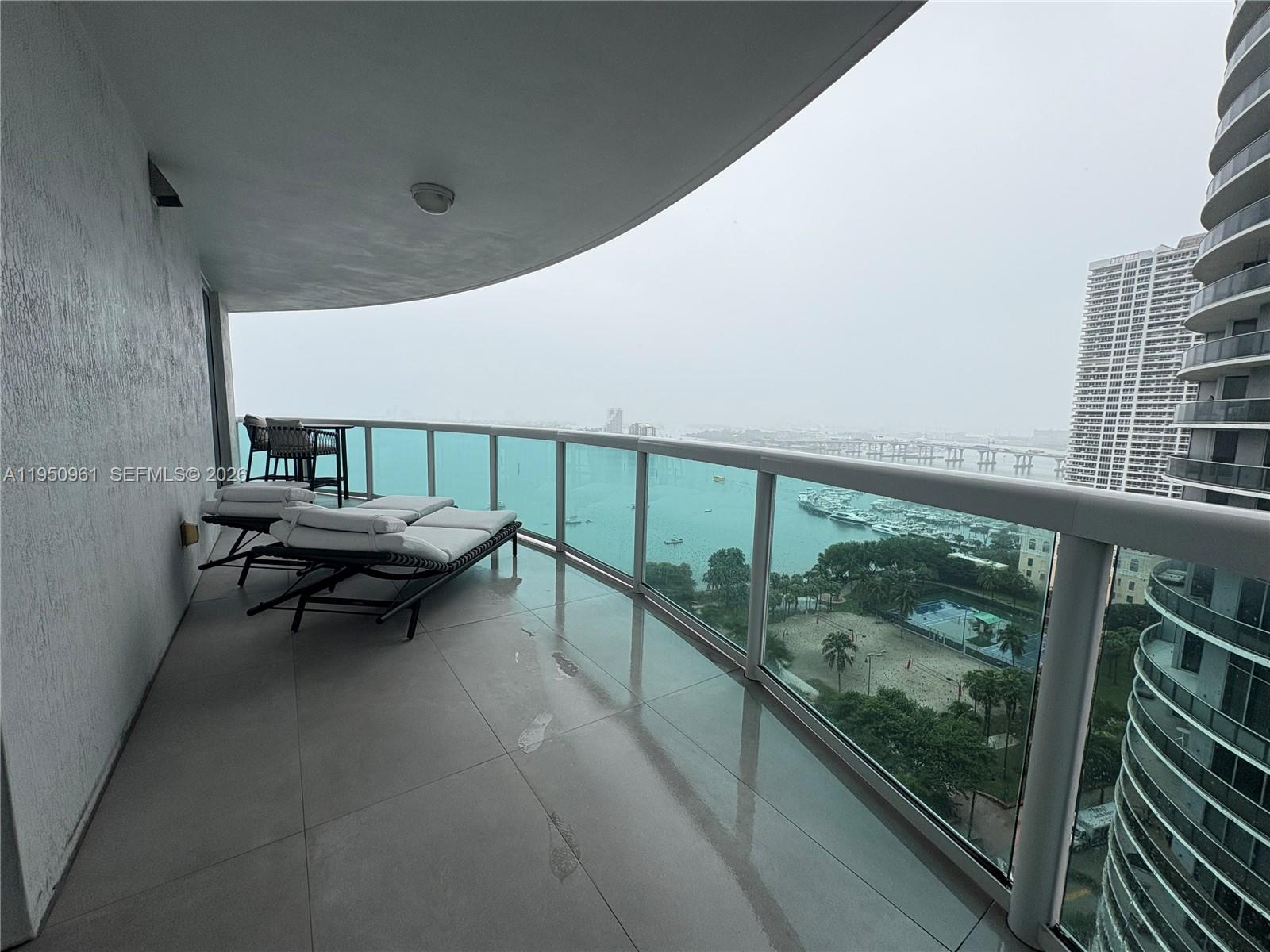 1800 N Bayshore Dr #1801 Miami, FL 33132