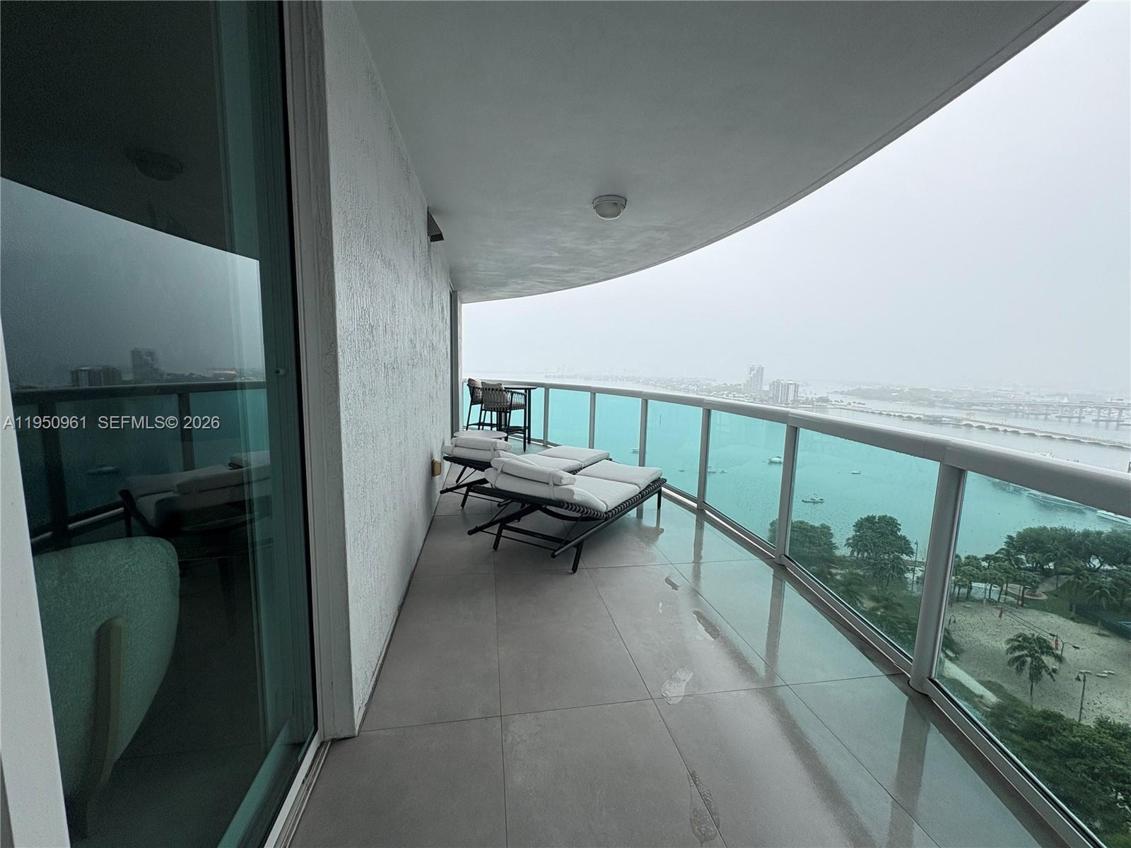 1800 N Bayshore Dr #1801 Miami, FL 33132