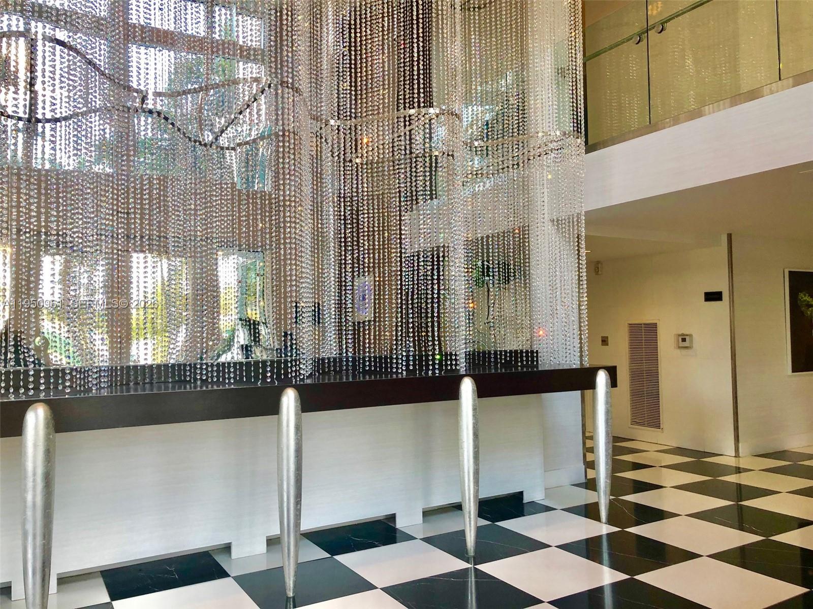 1800 N Bayshore Dr #1801 Miami, FL 33132