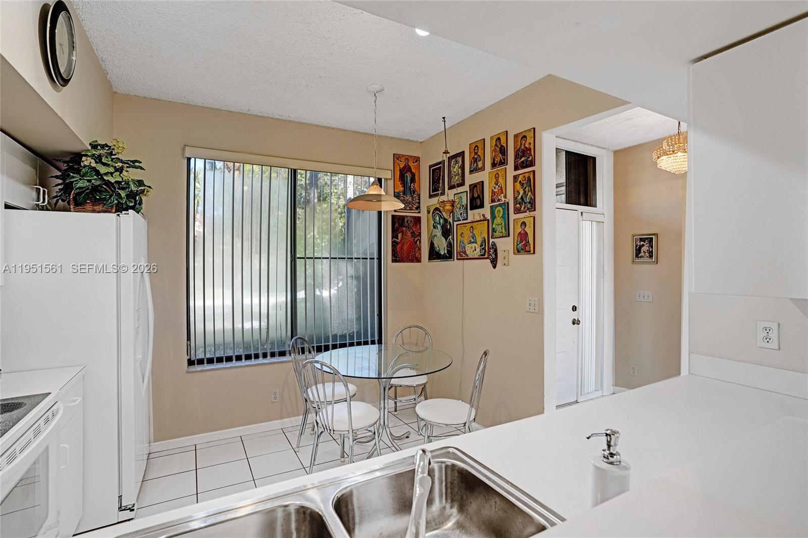 10530 NW 10th St #B-125 Plantation, FL 33322