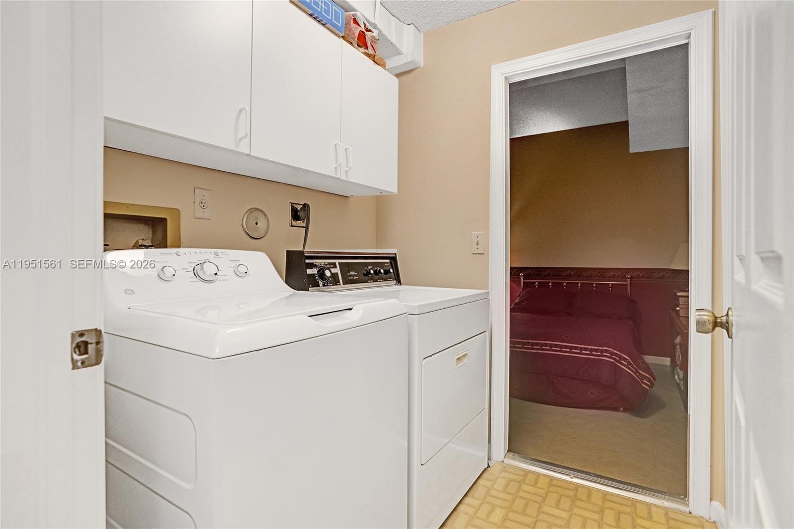 10530 NW 10th St #B-125 Plantation, FL 33322