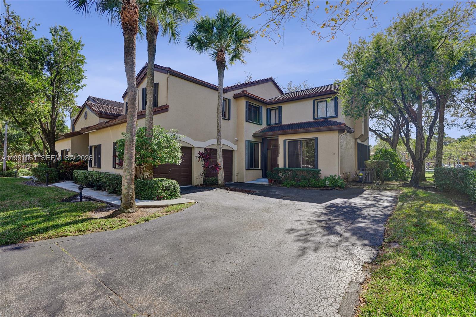 10530 NW 10th St #B-125 Plantation, FL 33322
