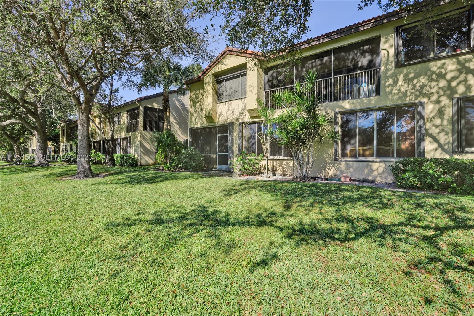 10530 NW 10th St #B-125 Plantation, FL 33322