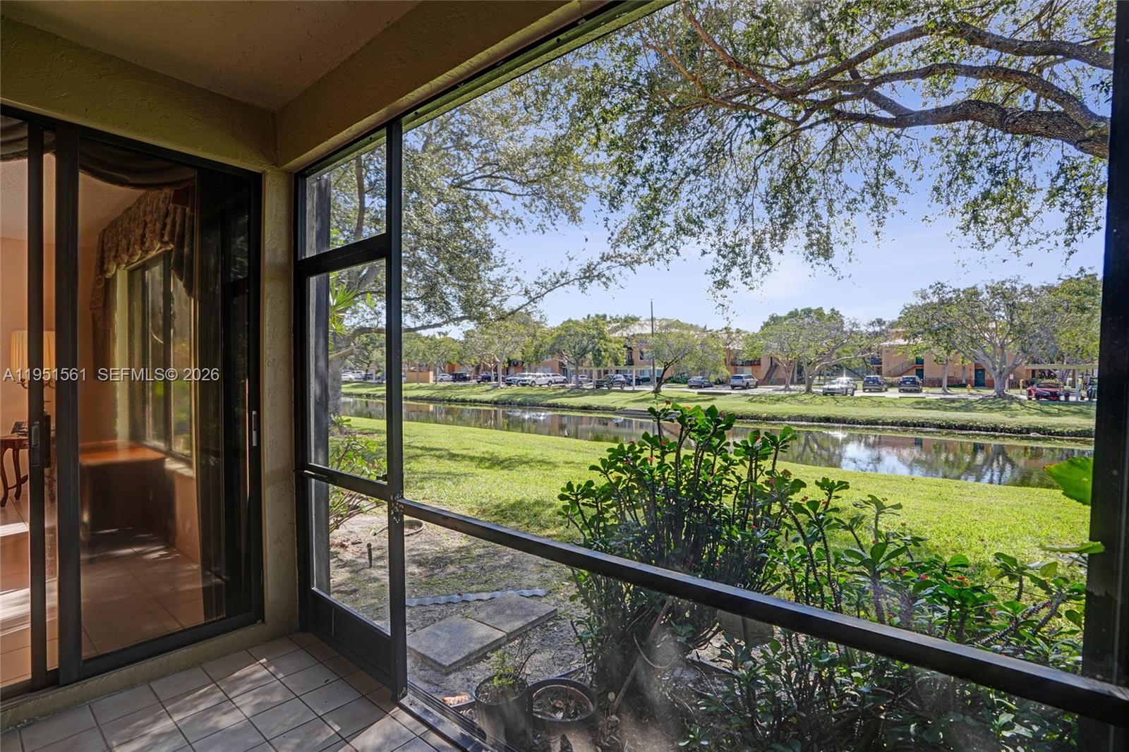 10530 NW 10th St #B-125 Plantation, FL 33322