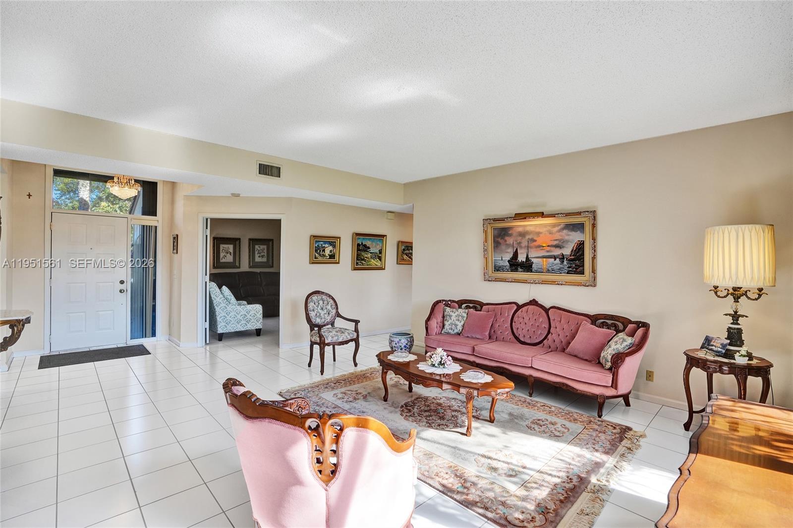 10530 NW 10th St #B-125 Plantation, FL 33322