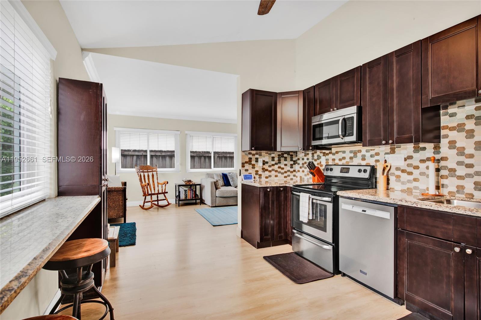 1512 SW 24th St Fort Lauderdale, FL 33315