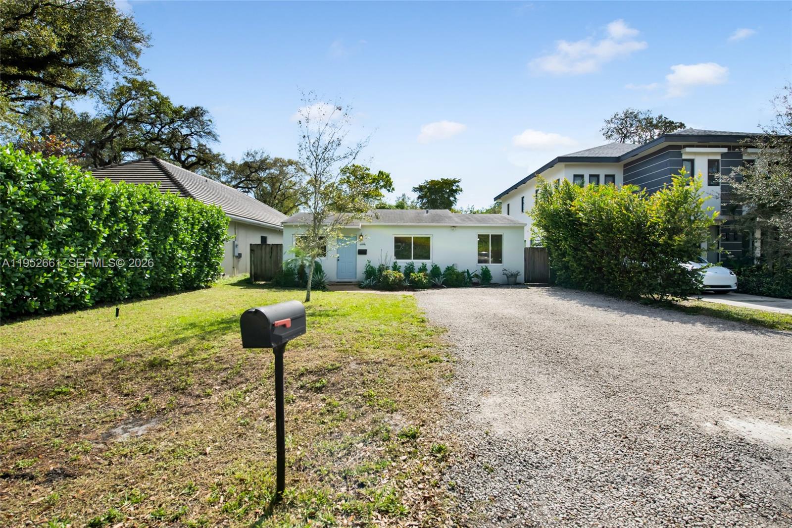 1512 SW 24th St Fort Lauderdale, FL 33315