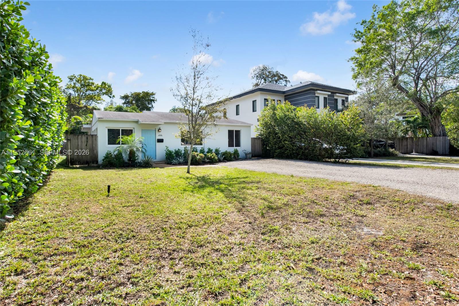 1512 SW 24th St Fort Lauderdale, FL 33315