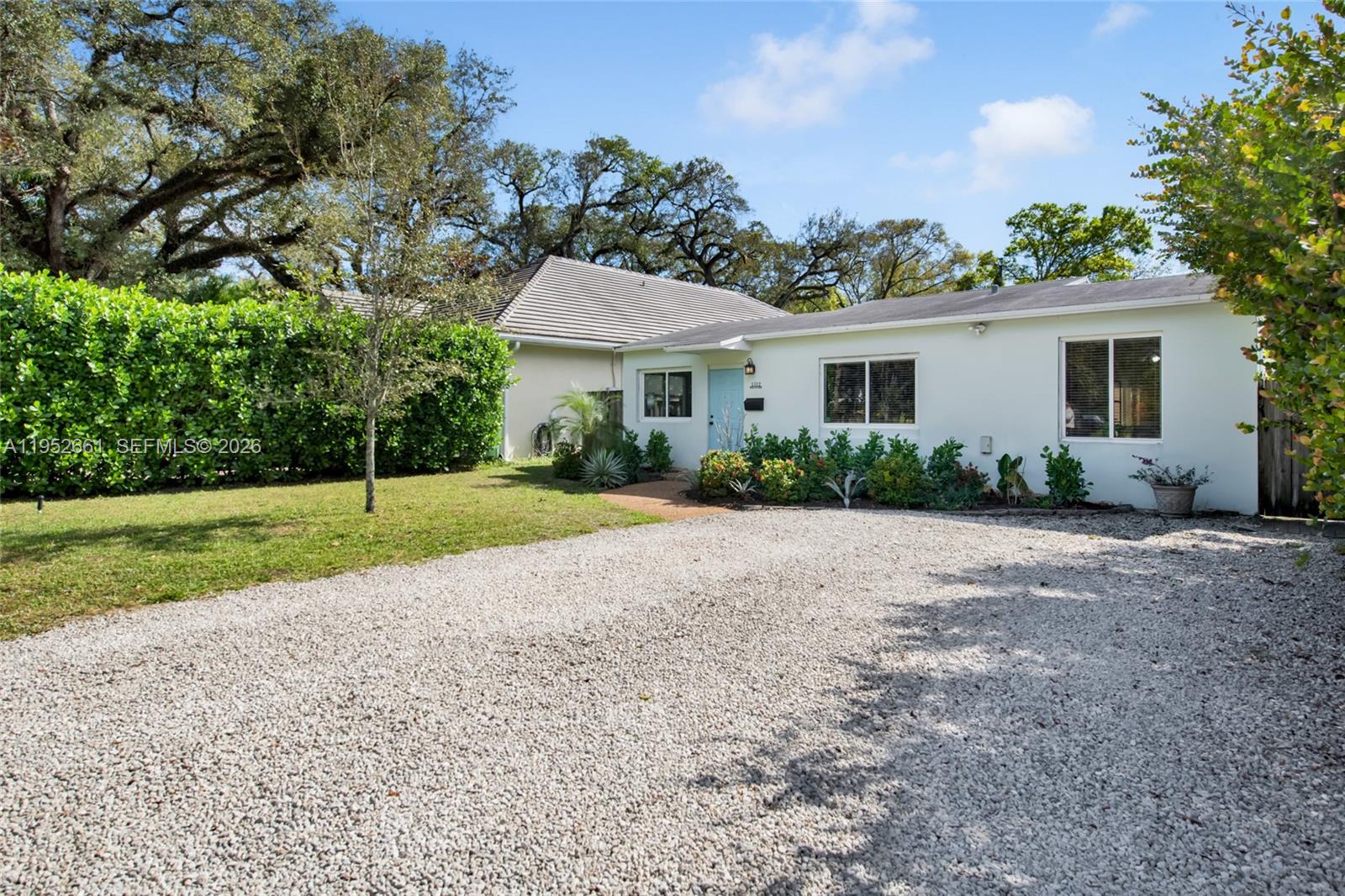 1512 SW 24th St Fort Lauderdale, FL 33315