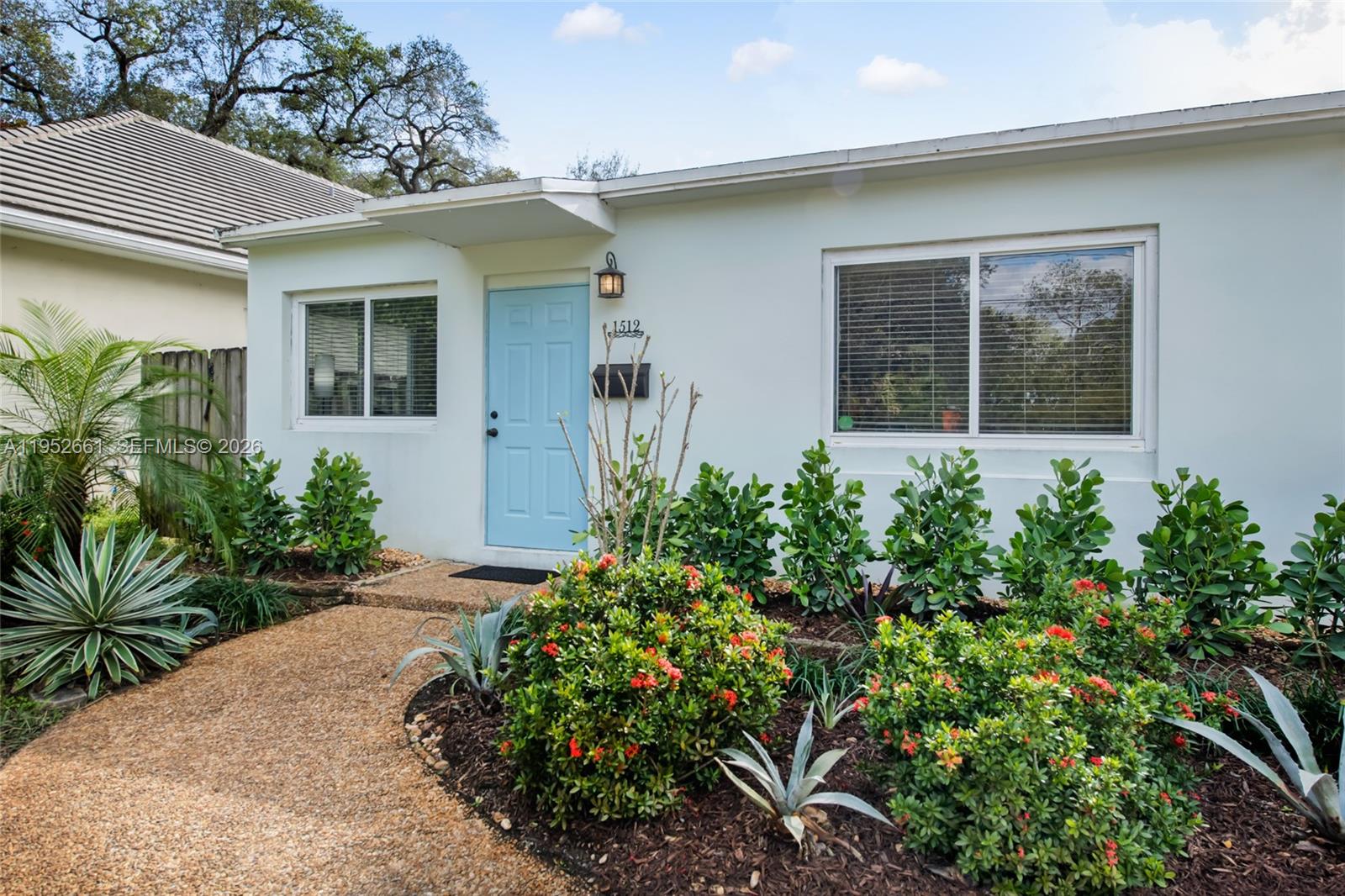 1512 SW 24th St Fort Lauderdale, FL 33315