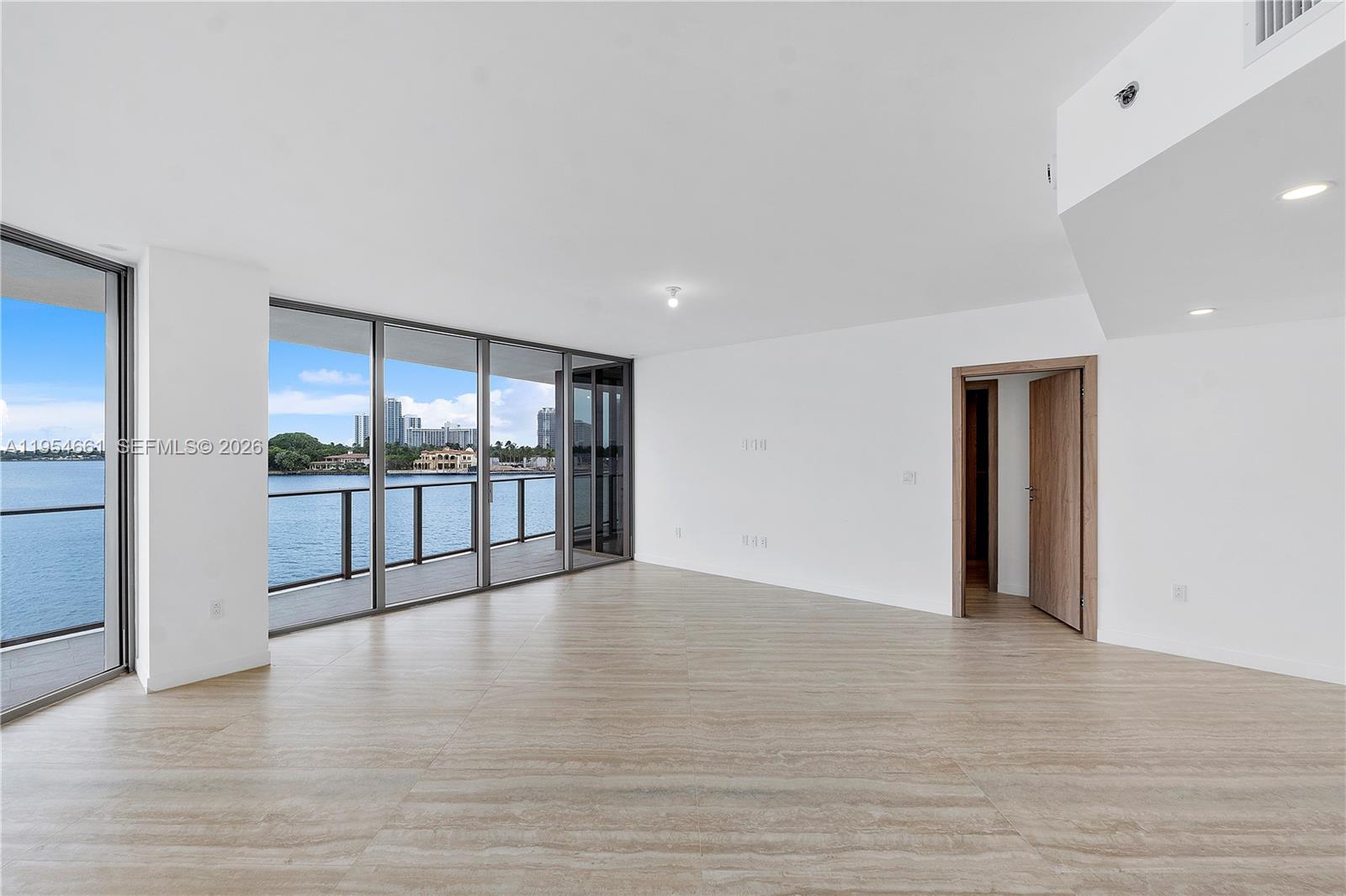 1135 103rd St #401 Bay Harbor Islands, FL 33154