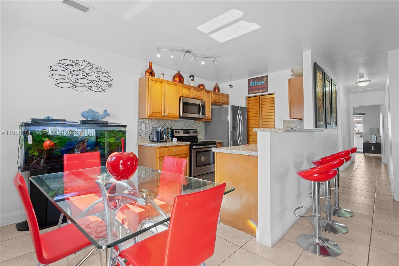 1031 NE 213th Ter Miami, FL 33179