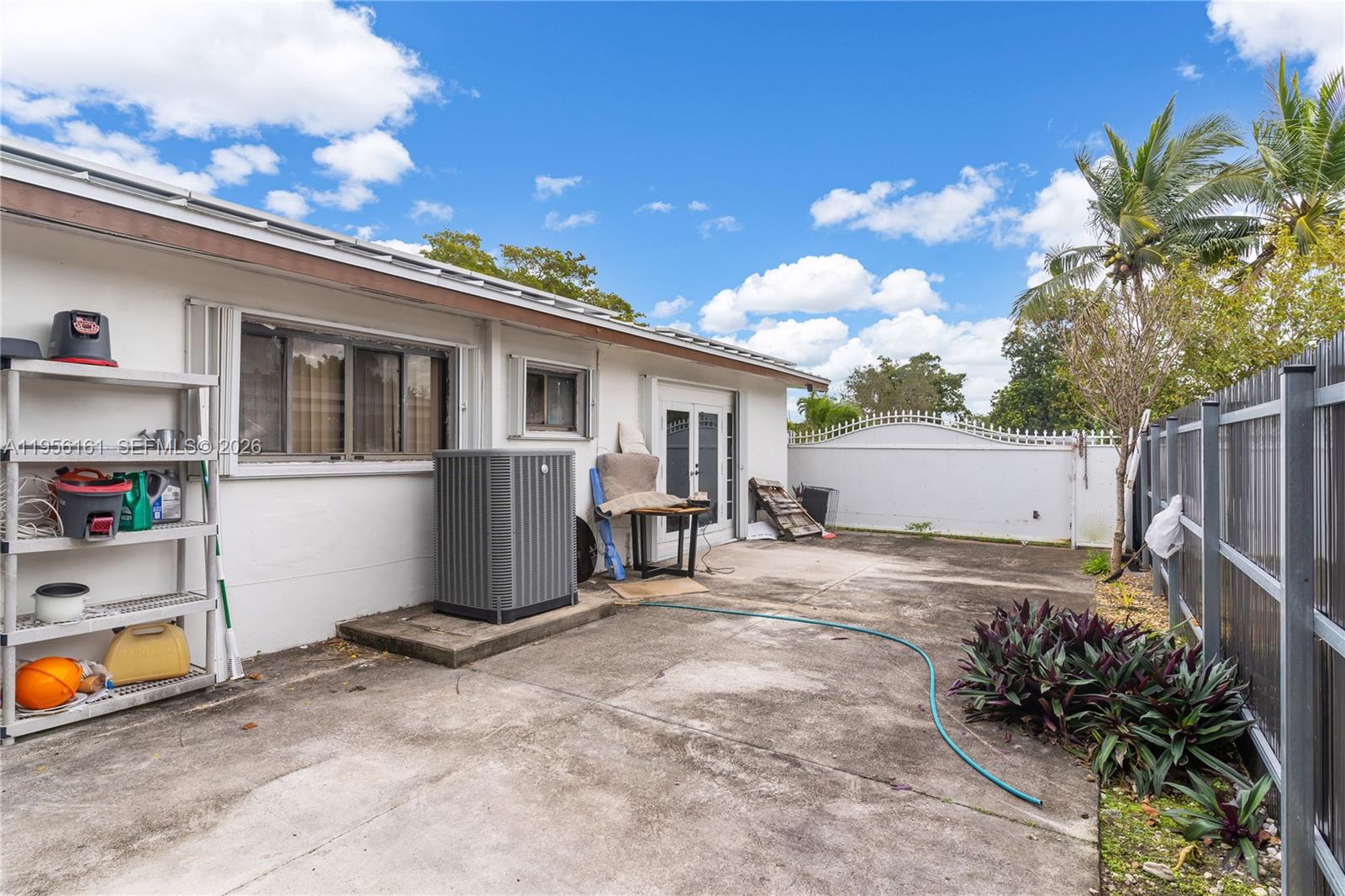 18670 Belview Dr Cutler Bay, FL 33157