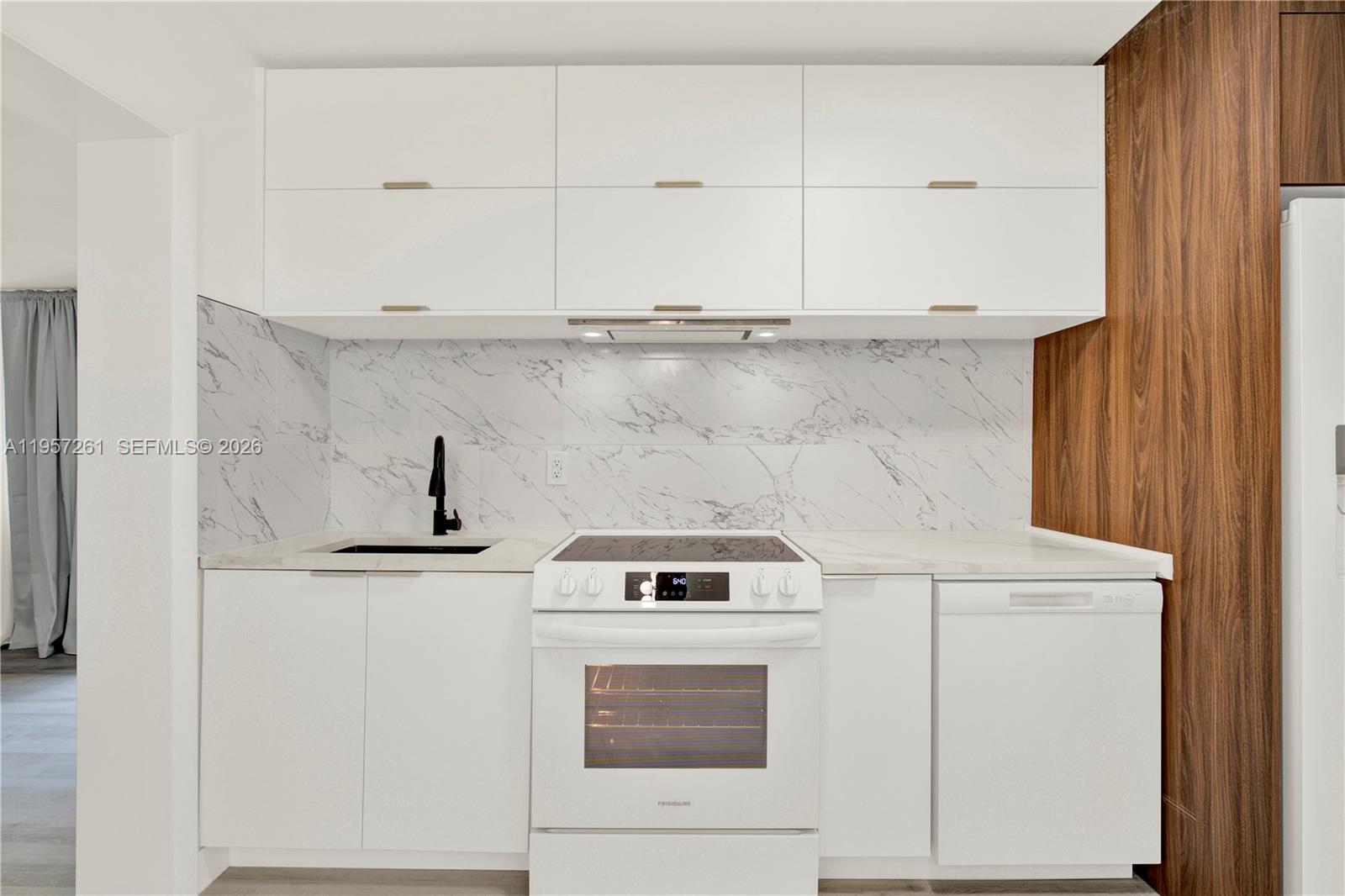 51 NE 56th Ct Oakland Park, FL 33334