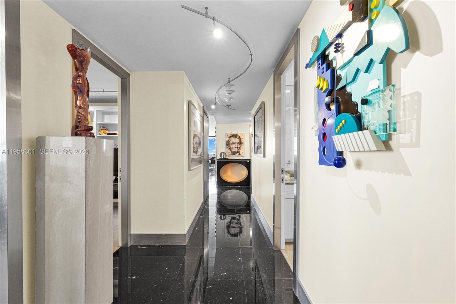 image Three Grove Isle31