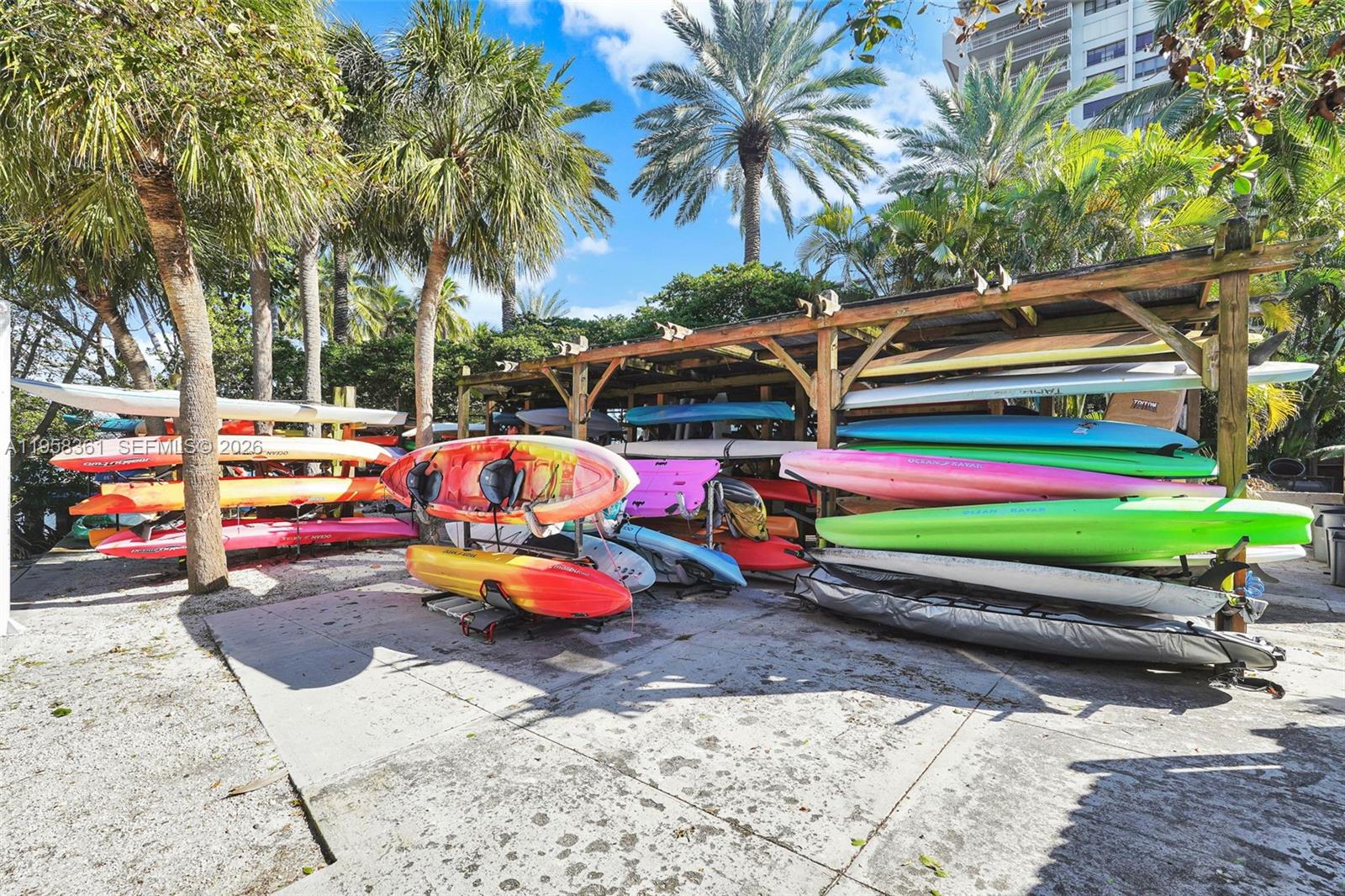 image Three Grove Isle66