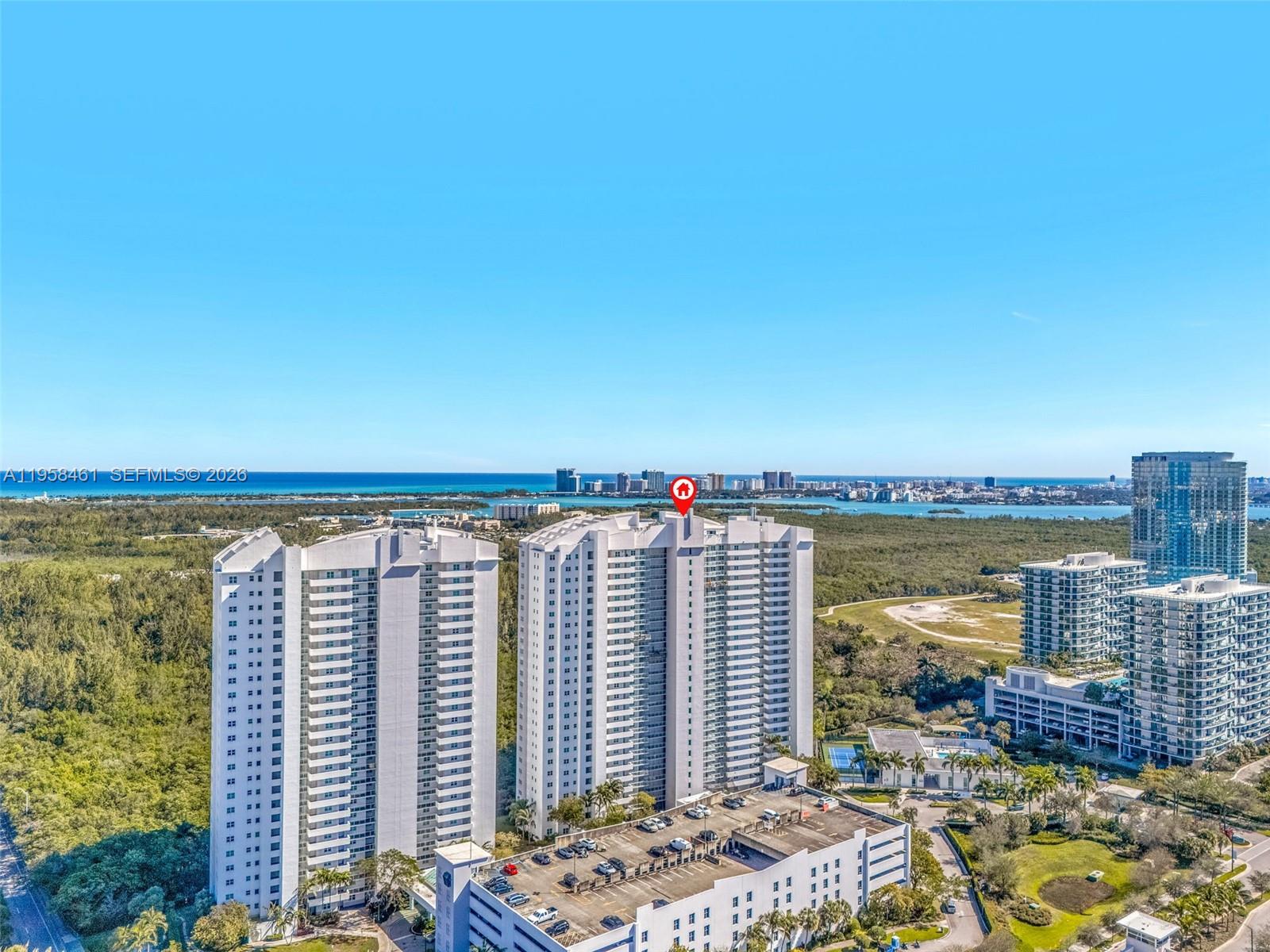 14951 Royal Oaks Ln #2201 North Miami, FL 33181