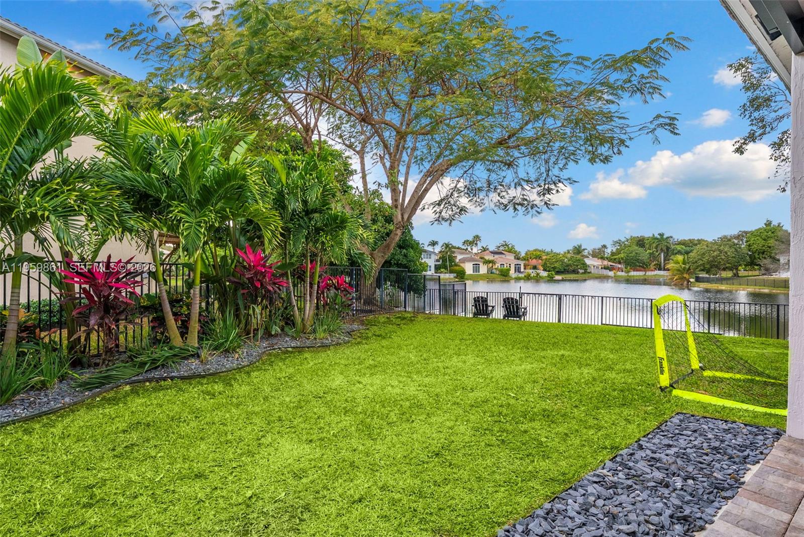 13229 SW 28th St Miramar, FL 33027