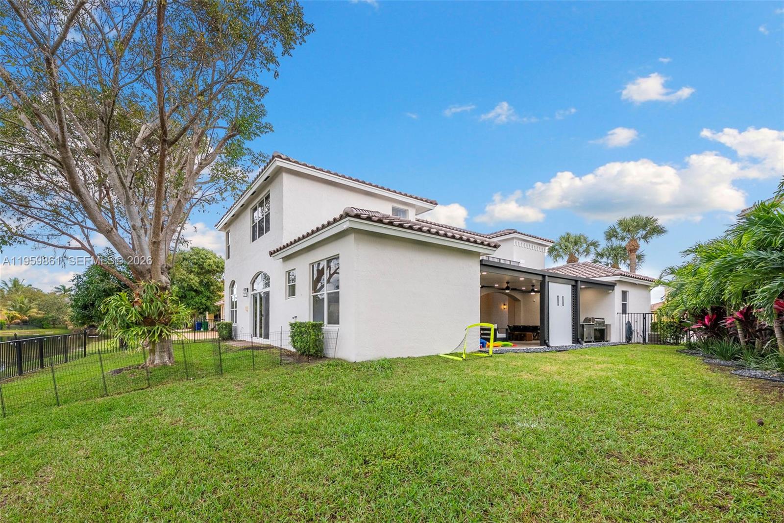 13229 SW 28th St Miramar, FL 33027