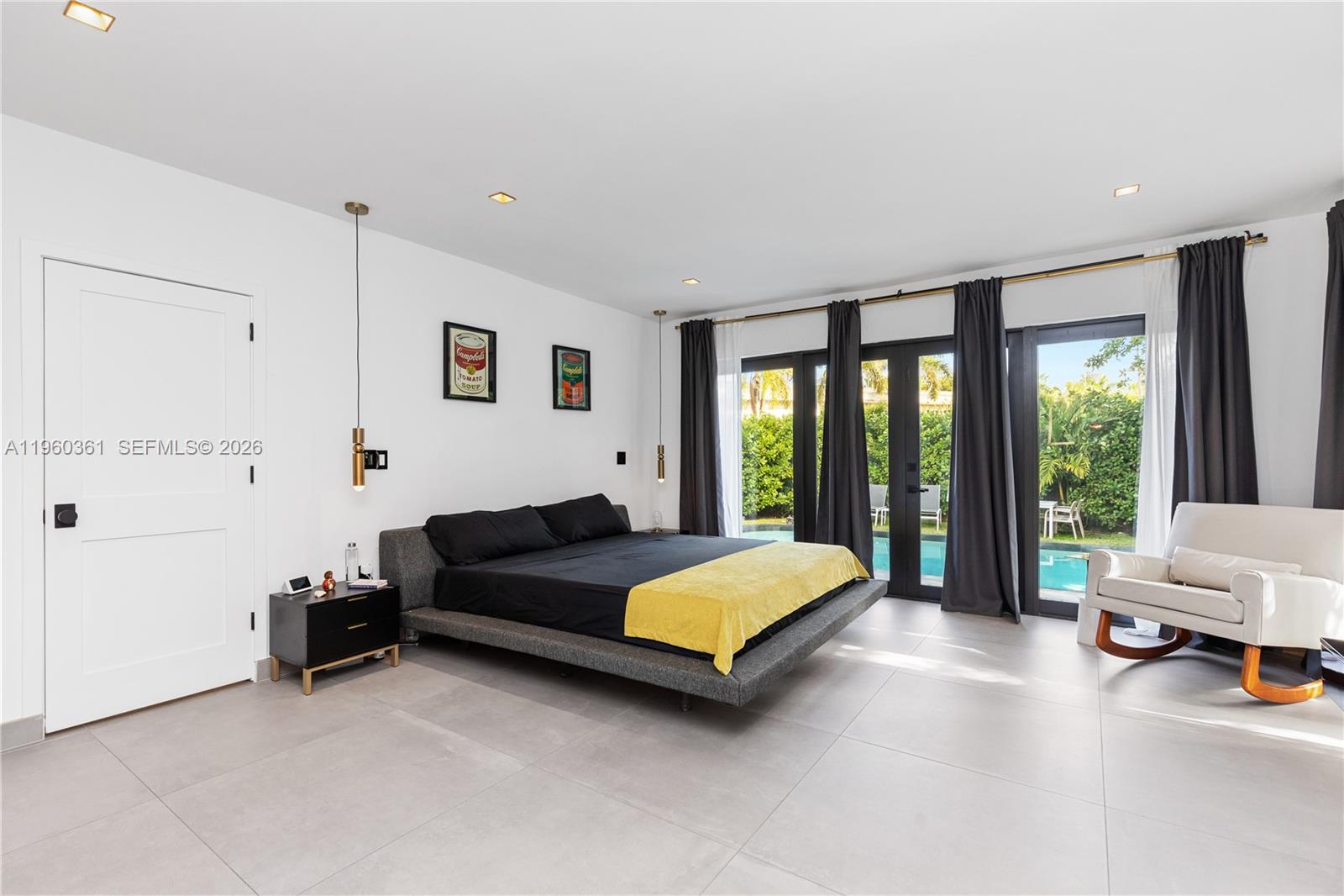 63 SW 31st Rd Miami, FL 33129