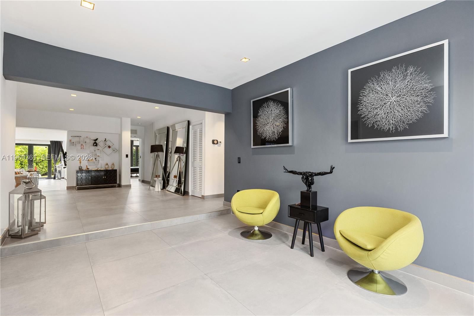 63 SW 31st Rd Miami, FL 33129