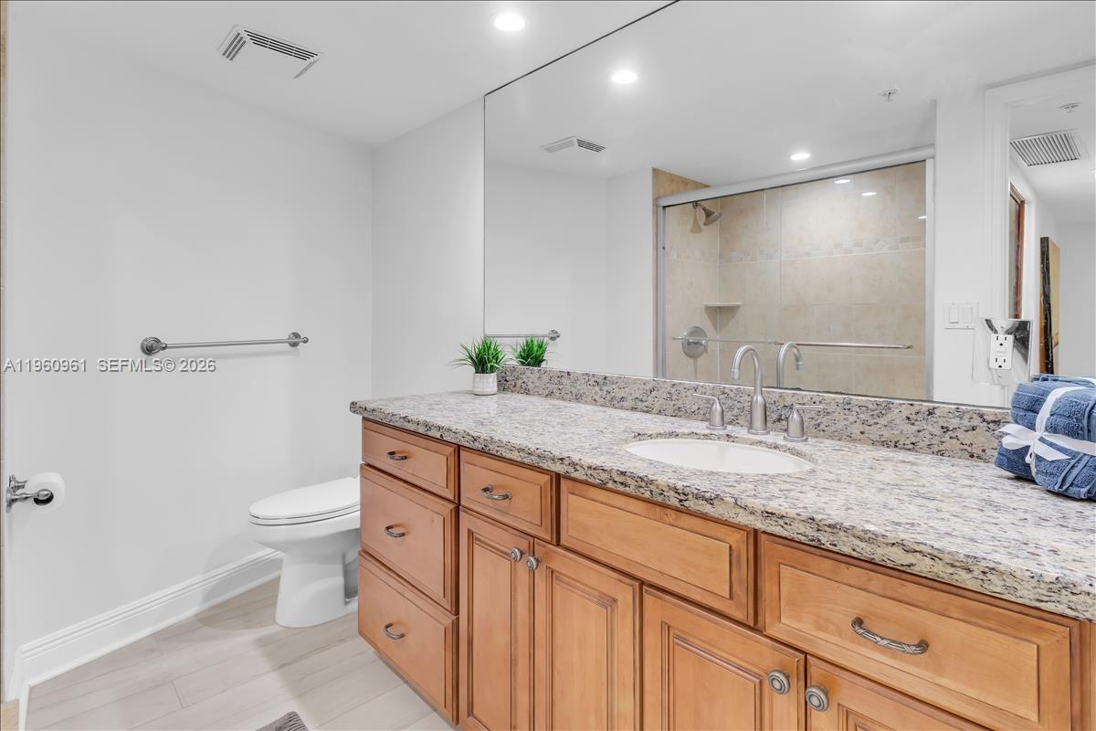 Undisclosed Address Singer Island, FL 33404