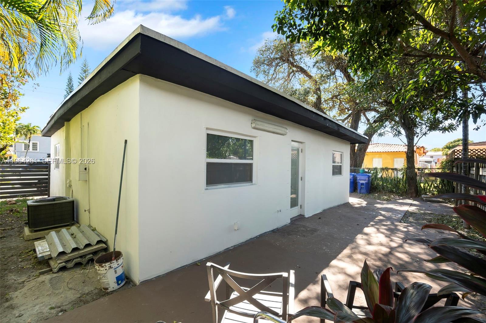 1820 SW 25th Ave Miami, FL 33145