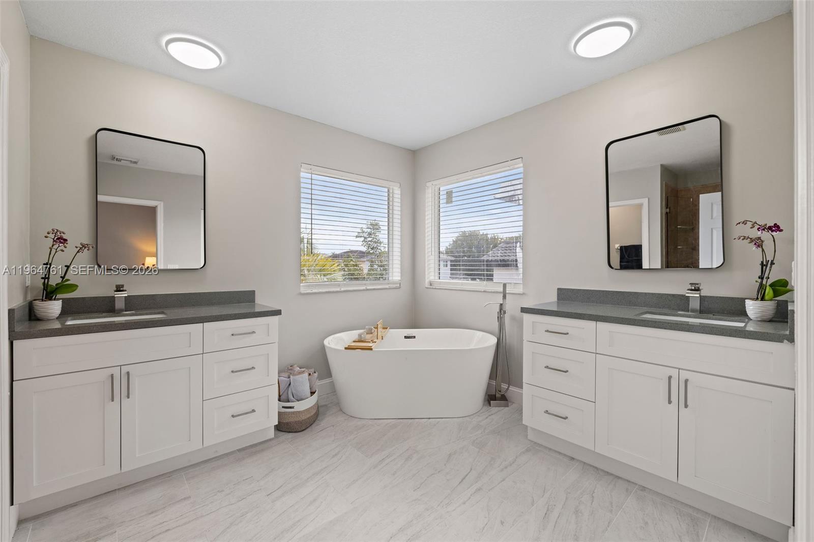 3122 SW 144th Pl Miami, FL 33175