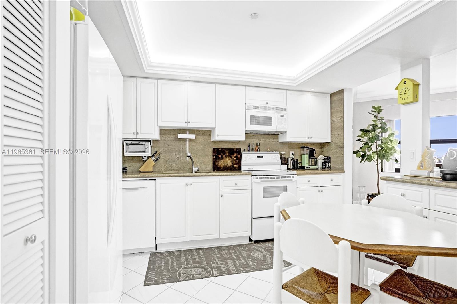 501 N Riverside Dr #802 Pompano Beach, FL 33062