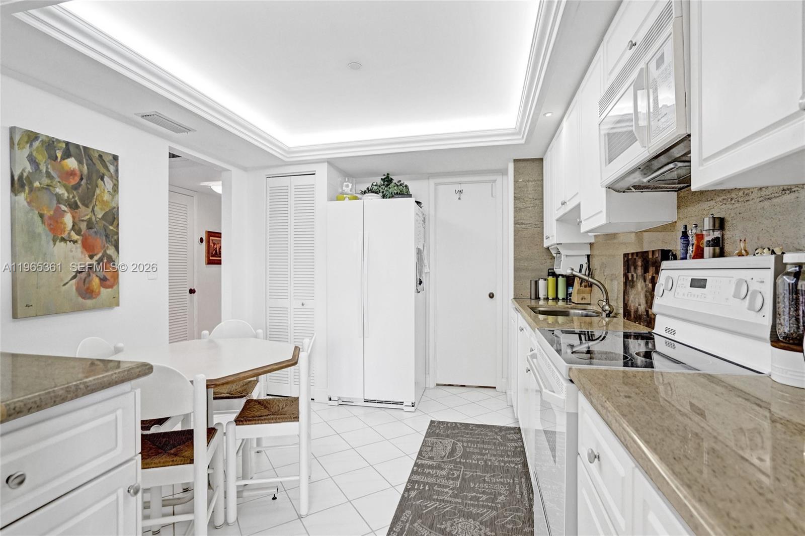 501 N Riverside Dr #802 Pompano Beach, FL 33062