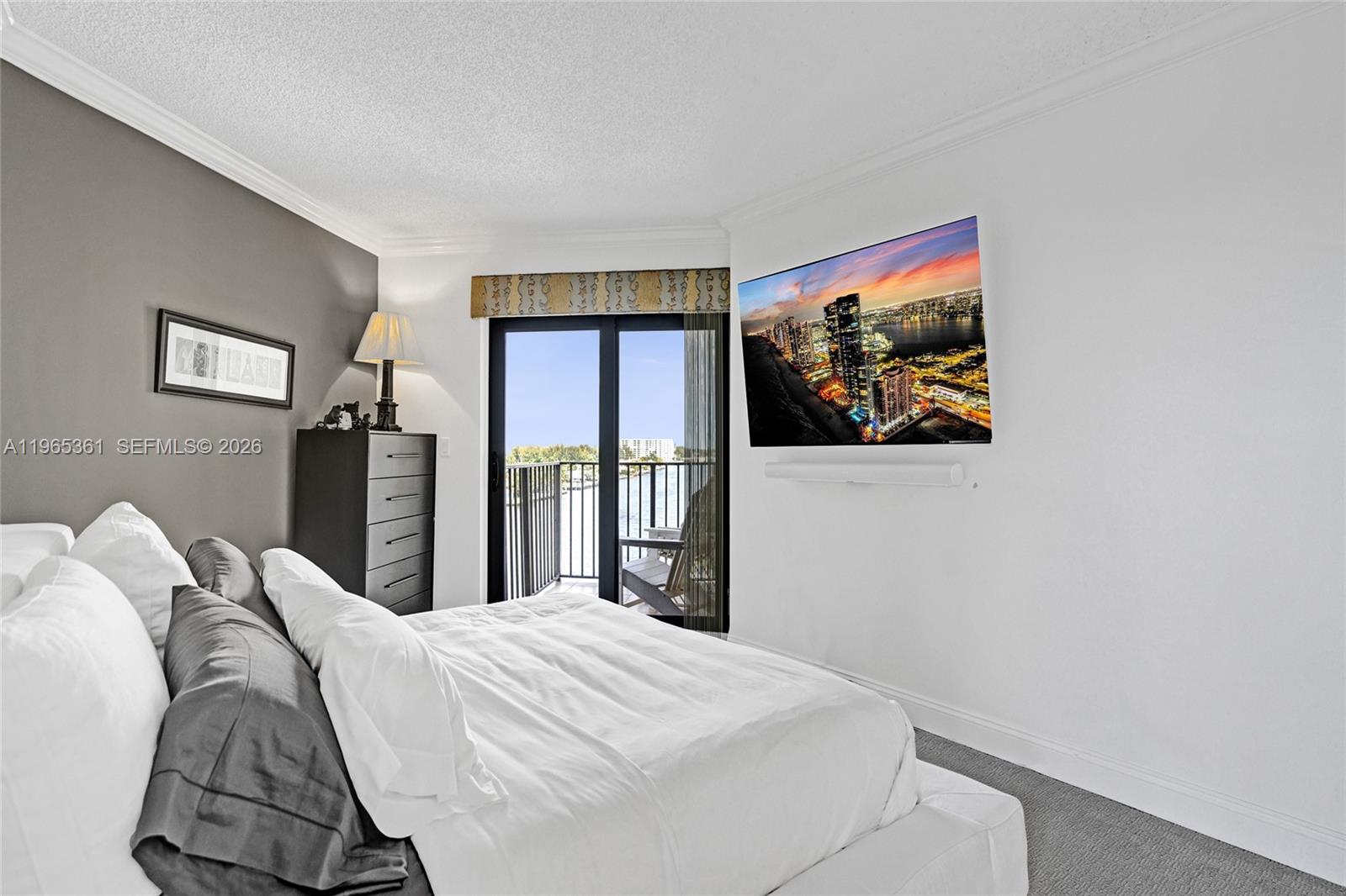 501 N Riverside Dr #802 Pompano Beach, FL 33062