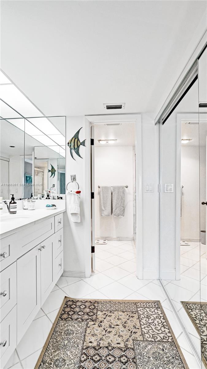 501 N Riverside Dr #802 Pompano Beach, FL 33062