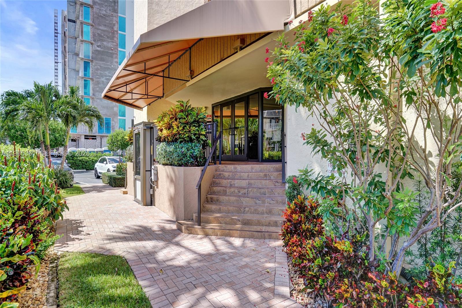 501 N Riverside Dr #802 Pompano Beach, FL 33062