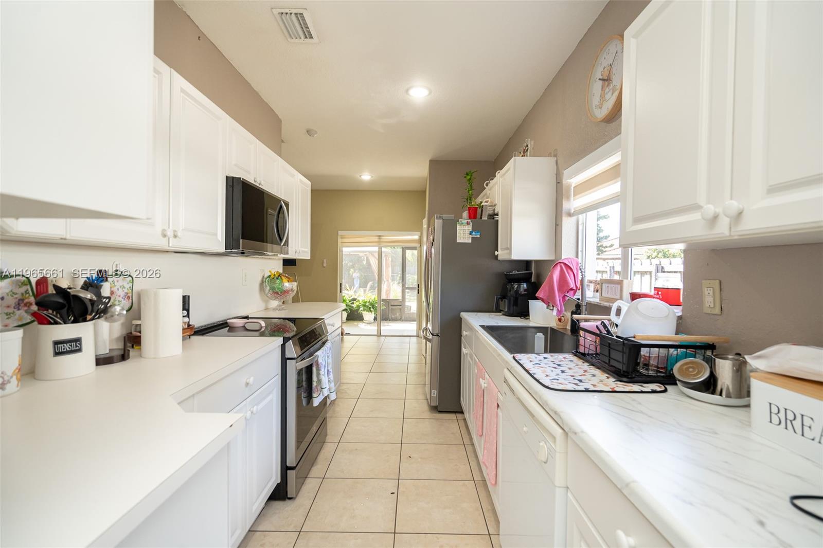 3054 SE 5th Dr Homestead, FL 33033