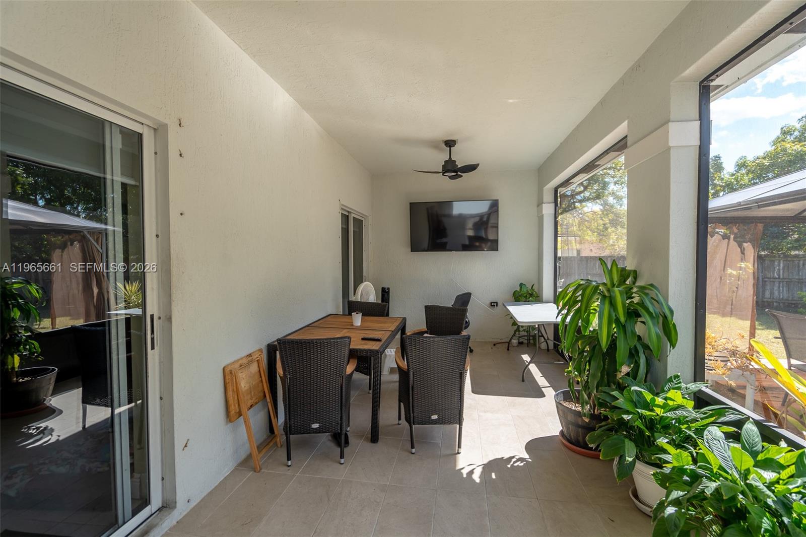 3054 SE 5th Dr Homestead, FL 33033