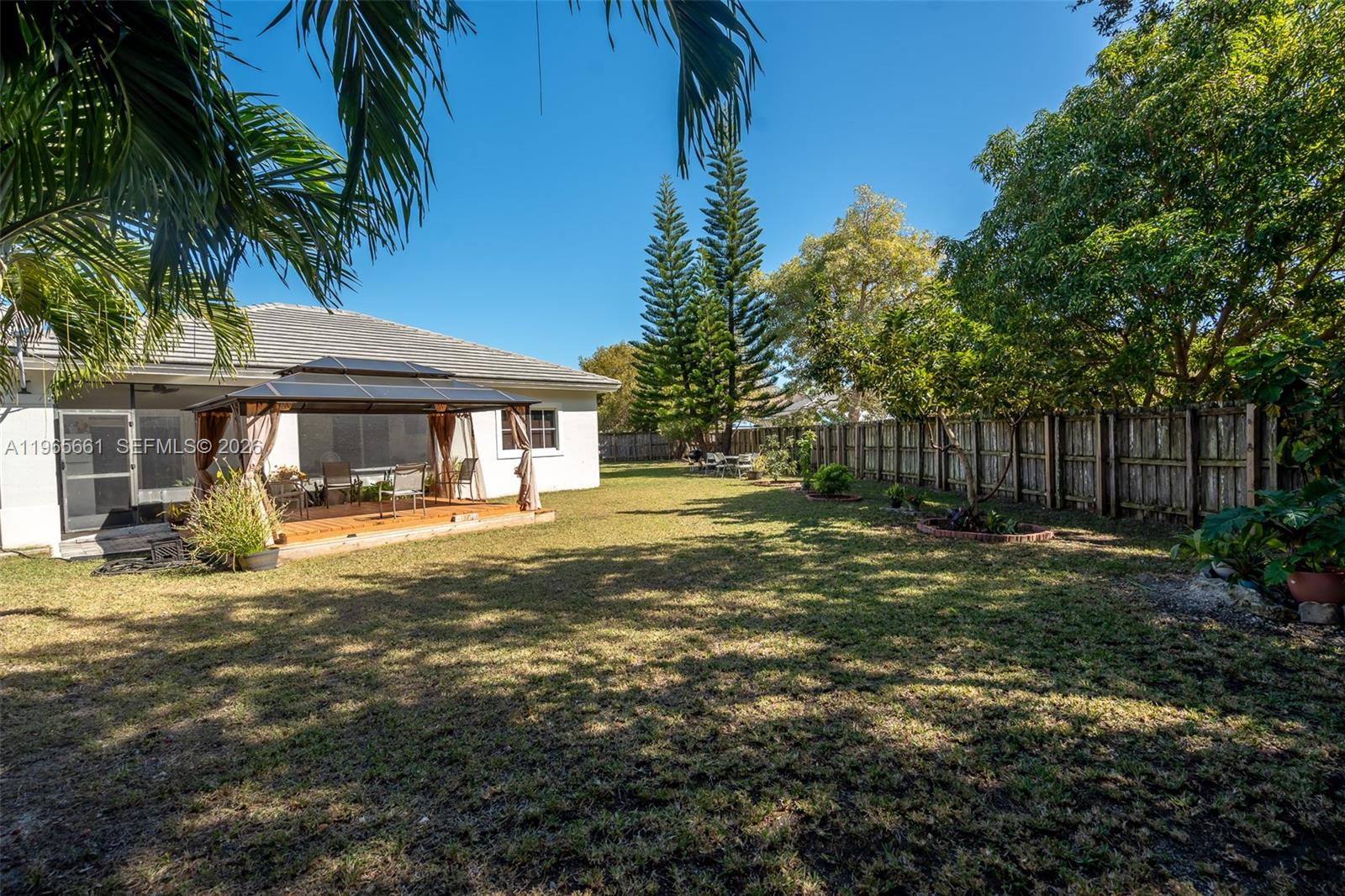 3054 SE 5th Dr Homestead, FL 33033