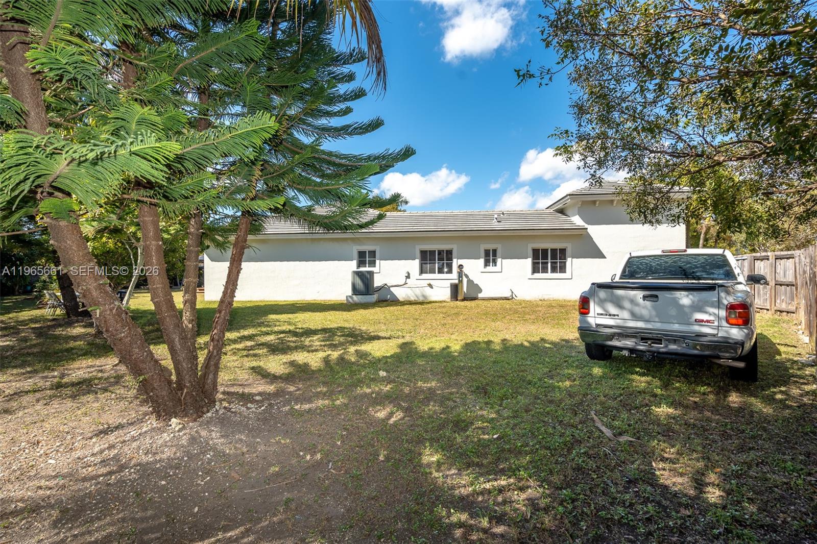 3054 SE 5th Dr Homestead, FL 33033